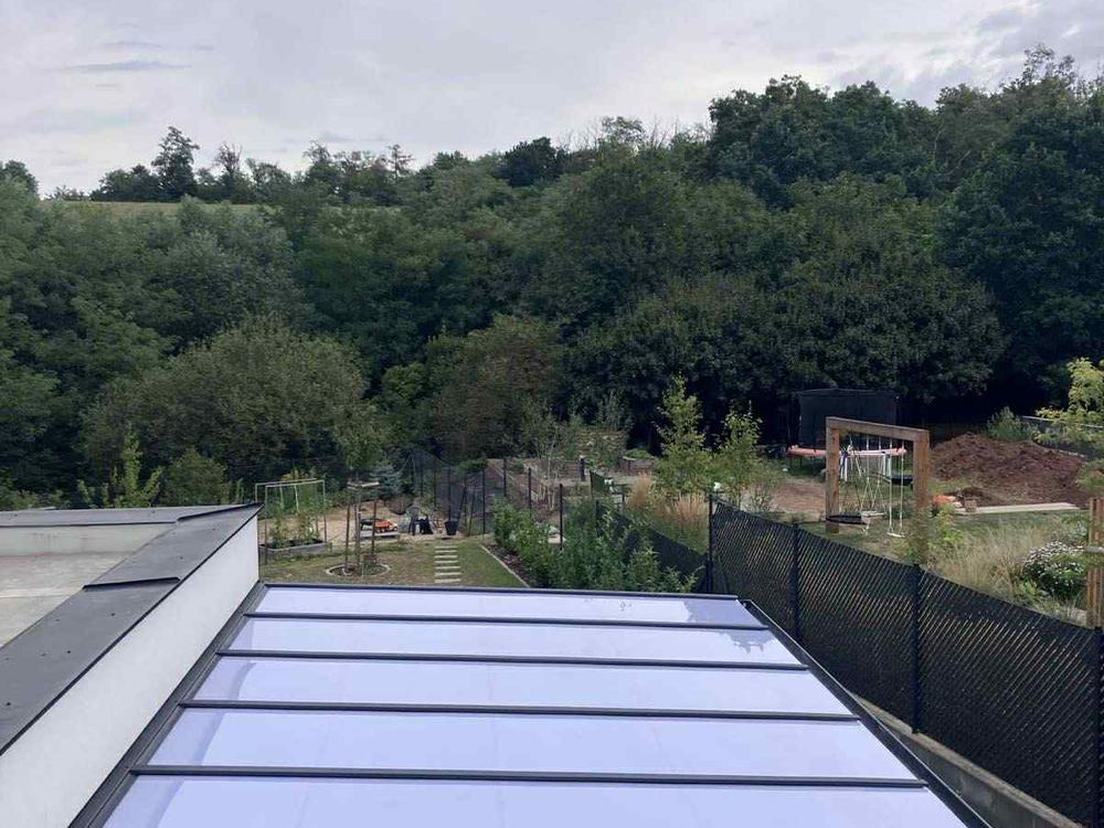 Prosklené zastřešení pergoly při pohledu shora